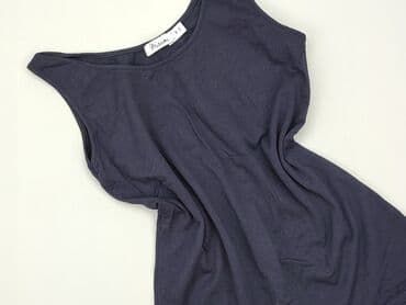 koszulki basic uniqlo: Women`s T-shirt, size One size — 1