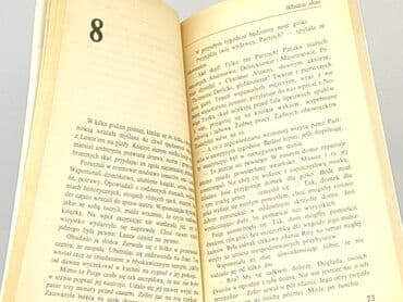 Książki: Książka, gatunek - Powieść, stan - Bardzo dobry — 4