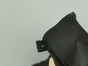 sweter polo: Bluza damska
, rozmiar S — 4