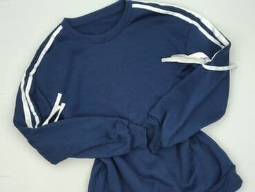pull and bear bluza: Women`s sweatshirt, size M — 1
