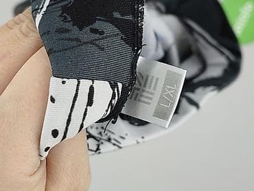 chicaca dresy: Szorty damskie, rozmiar XL — 4