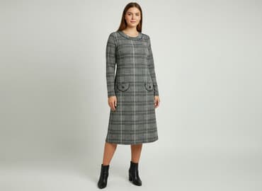 sukienka w szachownicę: Women`s dress, size L — 1