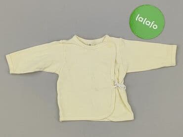 top secret sweterki: T-shirt, 1-3 months, condition - Very good — 2
