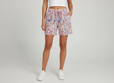 krótkie spodenki z szerokimi nogawkami: Szorty damskie, rozmiar S — 5