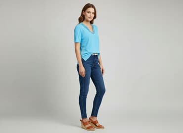 koszulka do garnituru damskiego: Bluzka damska, L — 7