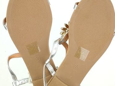 sandaly z puszkiem: Sandały damskie, rozmiar 40 — 4