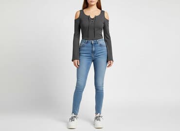 bluzka damska z odkrytymi ramionami: Women's blouse, size 2XL — 1