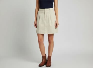 spódnice trapezowe z kieszeniami: Women`s skirt, size M — 1