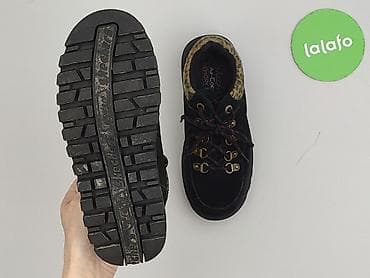 kozaki pull and bear: Półbuty Skechers, 35, Używany — 4
