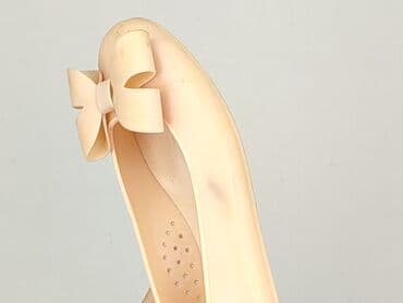 biale buty z kokardą: Ballerinas for women, size 39 — 7