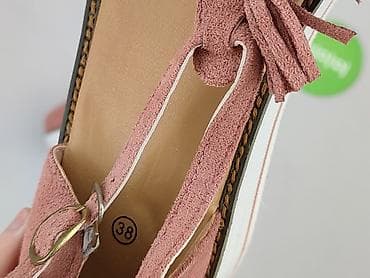 pusheen buty: Półbuty damskie, rozmiar 38 — 5