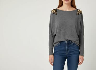 new yorker bluza z cekinami: Bluza damska
, rozmiar M — 6