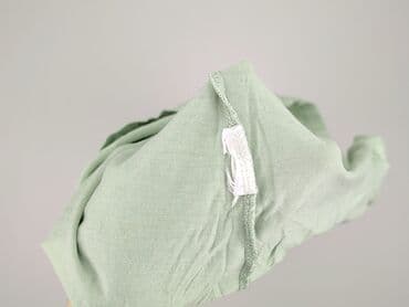 t shirty oliver: Women`s T-shirt, size M — 4