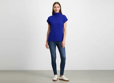 sweter piórkowy na drutach: Sweter damski, rozmiar S — 5