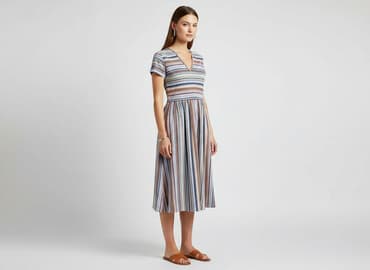 new style ubrania: Women`s dress, size M — 1