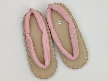 born2be klapki z futerkiem: Kapcie damskie, rozmiar 39 — 1