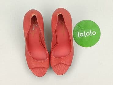 sandały koturna ccc: Sandals for women, size 36 — 2