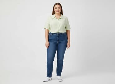 zielone eleganckie bluzki: Bluzka damska, rozmiar 3XL — 6