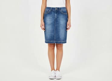 allegro spódnice jeansowe: Cross, Women`s skirt, size XS — 1