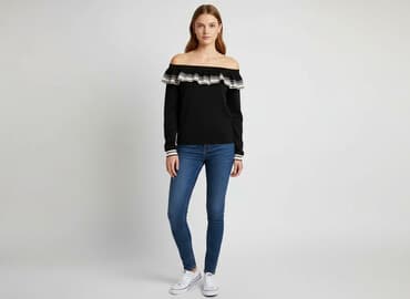 dodatki do czarnej bluzki: H&M, Sweter damski, rozmiar S — 7