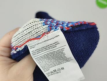 identic basic t shirt: C&A, Sweter for men, size L — 6