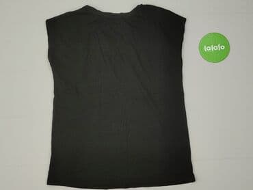 abercrombie and fitch t shirty: Diverse, Футболка жіноча, XS на lalafo.pl — 3 abercrombie and fitch t shirty: Diverse, Футболка жіноча, XS — 3