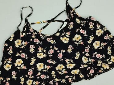 miu miu t shirty: Bershka, Top damski, rozmiar S — 1