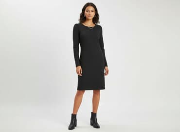 czarne sukienki modna kiecka: Sukienka damska, rozmiar S — 1