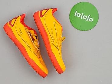 ccc red: Buty sportowe Decathlon, 32, Używany — 2