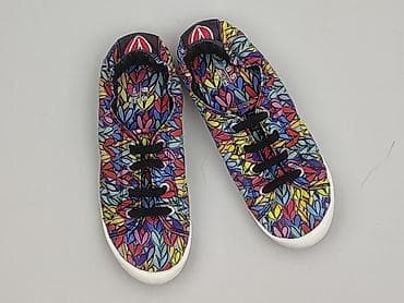 rajstopy tesco: Trampki Skechers, 35, Używany — 1