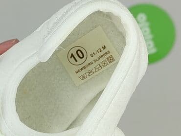 born2be czarne sandały: Buciki niemowlęce, 15 i mniejsze, stan - Bardzo dobry — 5