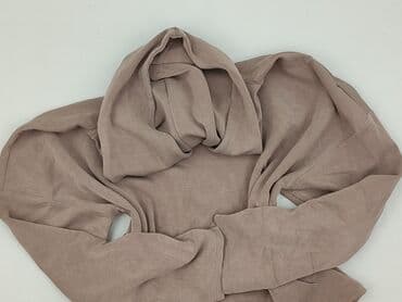 pull and bear bluzy: Women`s hoodie, size L — 1