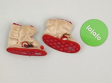 pull bear polo: Baby shoes, 19, condition - Perfect — 2