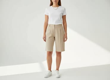 krótkie spodenki bermudy: Szorty damskie, rozmiar 2XL — 1