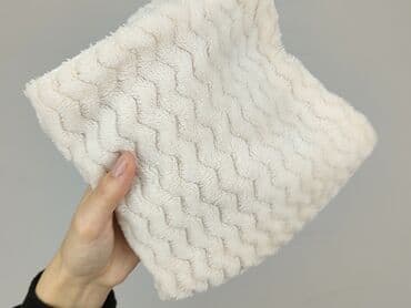 pepco pościel dla dzieci: Pillowcase, 41 x 41, kolor - Beżowy, stan - Idealny — 4