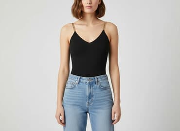 sukienki z łańcuszkiem: Топ жіночий, розмір S — 1