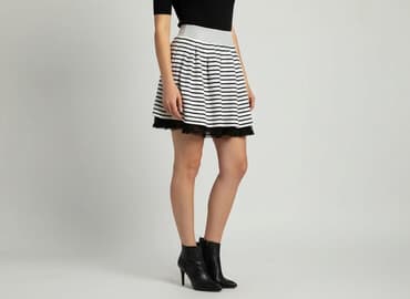 spódnice dla pań puszystych: Spódnica damska, rozmiar S — 1