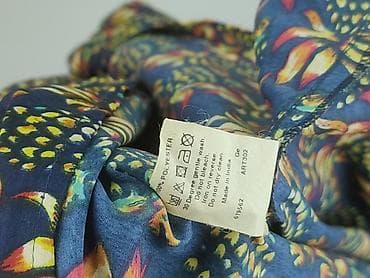 Жіночий одяг: Сукня жіноча, розмір M — 5