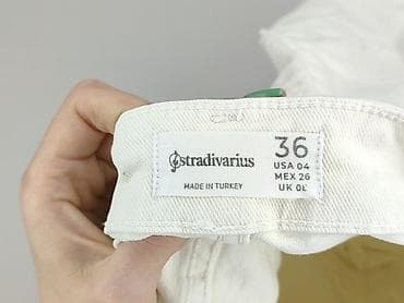 converse na platformie: Stradivarius, Jeansy damskie, rozmiar S — 4