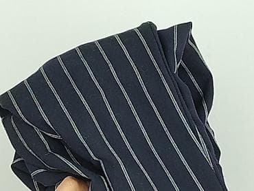 outlet ecco buty: Bershka, Material trousers for women, size M — 7