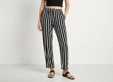 zara spodnie czarne szerokie: Forever 21, Spodnie materiałowe damskie, rozmiar S — 7