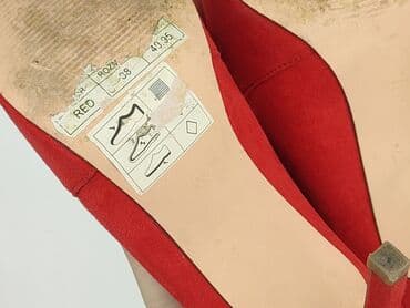 czarne buty na obcasie ccc: Top Secret, Półbuty damskie, rozmiar 38 — 5