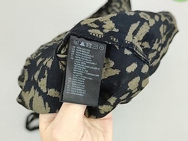 c: H&M, Сукня жіноча, розмір M — 4