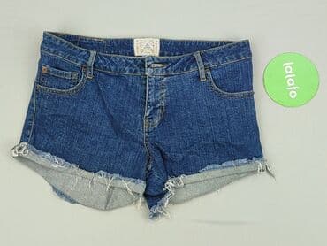 buty new age: Shorts for women, size S — 2