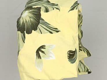 c a yessica t shirt: Women`s T-shirt, size M — 6