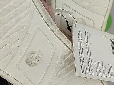 crox buty: Kapcie damskie, rozmiar 37 — 5