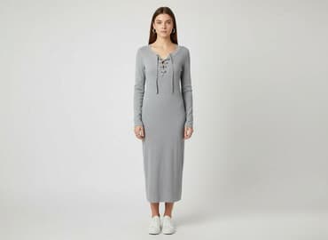 sukienka midi i kozaki: Women`s dress, size S — 1