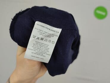 bluzka damska w serek: Bluzka damska, rozmiar S — 4