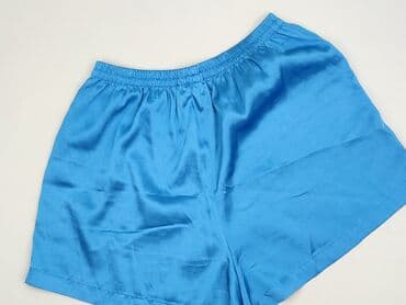 Shorts for women, M