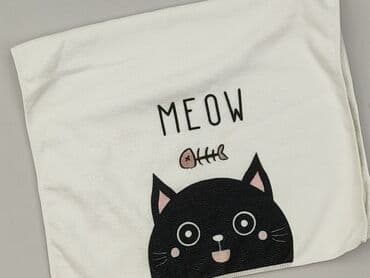 Towel 64 x 40, color - White, condition - Very good